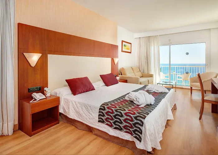 Cm Castell De Mar 4*