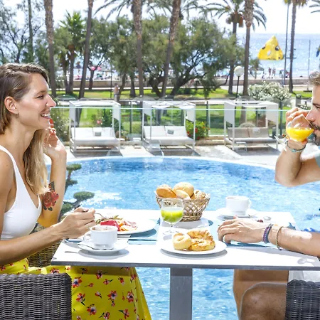 Hotel Cm Castell De Mar 4*