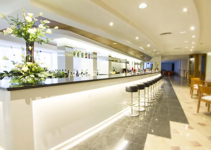 Cm Castell De Mar 4* 卡拉米洛