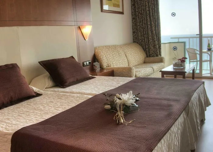 Cm Castell De Mar 4*